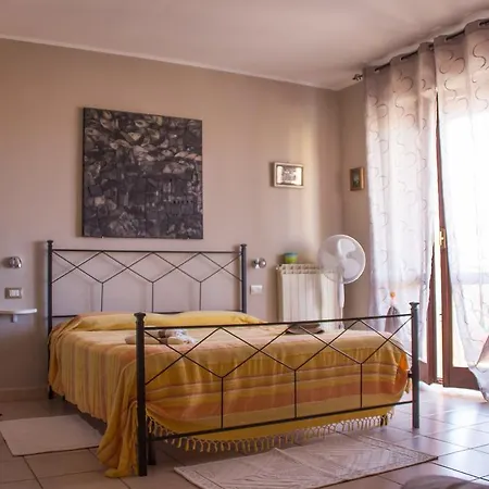 Bed & Breakfast White 2*