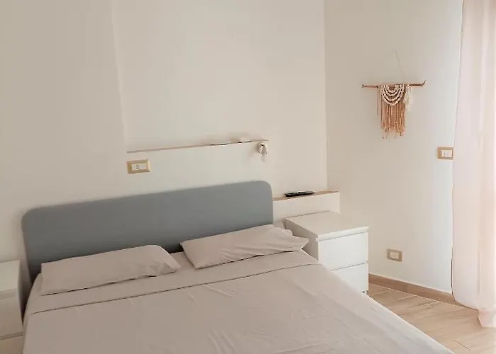 White Konukevi Alghero